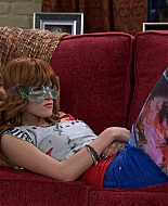 Shake_It_Up_S02E01_Shrink_It_Up_1080p_BTD_002128.jpg