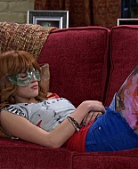 Shake_It_Up_S02E01_Shrink_It_Up_1080p_BTD_002129.jpg