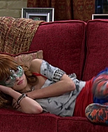 Shake_It_Up_S02E01_Shrink_It_Up_1080p_BTD_002140.jpg