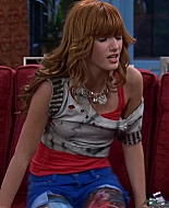 Shake_It_Up_S02E01_Shrink_It_Up_1080p_BTD_002158.jpg