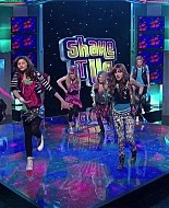 Shake_It_Up_S02E01_Shrink_It_Up_1080p_BTD_002850.jpg