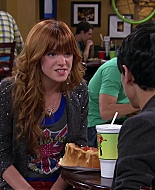 Shake_It_Up_S02E02_Three_s_a_Crowd_It_Up_1080p_BTD_002226.jpg