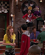 Shake_It_Up_S02E02_Three_s_a_Crowd_It_Up_1080p_BTD_002913.jpg