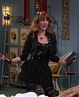 Shake_It_Up_S02E04_Beam_It_Up_1080p_BTD_000056.jpg