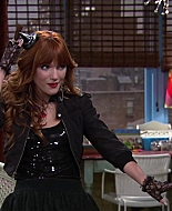 Shake_It_Up_S02E04_Beam_It_Up_1080p_BTD_000089.jpg
