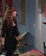 Shake_It_Up_S02E04_Beam_It_Up_1080p_BTD_000110.jpg