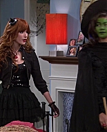 Shake_It_Up_S02E04_Beam_It_Up_1080p_BTD_000113.jpg