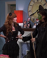 Shake_It_Up_S02E04_Beam_It_Up_1080p_BTD_000160.jpg