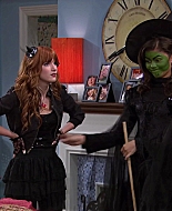 Shake_It_Up_S02E04_Beam_It_Up_1080p_BTD_000163.jpg