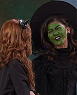 Shake_It_Up_S02E04_Beam_It_Up_1080p_BTD_000170.jpg