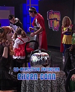 Shake_It_Up_S02E04_Beam_It_Up_1080p_BTD_000508.jpg
