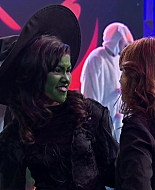 Shake_It_Up_S02E04_Beam_It_Up_1080p_BTD_001032.jpg