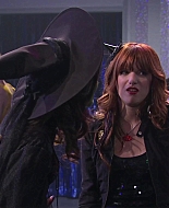 Shake_It_Up_S02E04_Beam_It_Up_1080p_BTD_001035.jpg