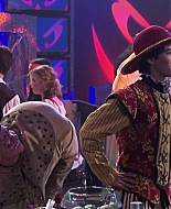 Shake_It_Up_S02E04_Beam_It_Up_1080p_BTD_001053.jpg