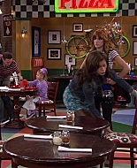 Shake_It_Up_S02E04_Beam_It_Up_1080p_BTD_001355.jpg