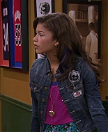 Shake_It_Up_S02E04_Beam_It_Up_1080p_BTD_001359.jpg