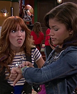 Shake_It_Up_S02E04_Beam_It_Up_1080p_BTD_001367.jpg