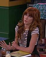 Shake_It_Up_S02E04_Beam_It_Up_1080p_BTD_001595.jpg