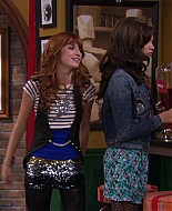 Shake_It_Up_S02E04_Beam_It_Up_1080p_BTD_001643.jpg