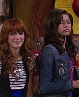 Shake_It_Up_S02E04_Beam_It_Up_1080p_BTD_001645.jpg