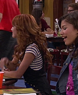 Shake_It_Up_S02E04_Beam_It_Up_1080p_BTD_001691.jpg