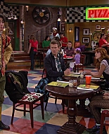Shake_It_Up_S02E04_Beam_It_Up_1080p_BTD_001723.jpg