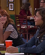 Shake_It_Up_S02E04_Beam_It_Up_1080p_BTD_001735.jpg
