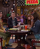 Shake_It_Up_S02E04_Beam_It_Up_1080p_BTD_001742.jpg