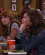Shake_It_Up_S02E04_Beam_It_Up_1080p_BTD_001754.jpg