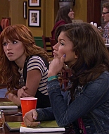 Shake_It_Up_S02E04_Beam_It_Up_1080p_BTD_001755.jpg