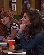 Shake_It_Up_S02E04_Beam_It_Up_1080p_BTD_001756.jpg
