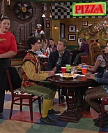 Shake_It_Up_S02E04_Beam_It_Up_1080p_BTD_001797.jpg