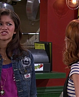 Shake_It_Up_S02E04_Beam_It_Up_1080p_BTD_001942.jpg