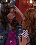 Shake_It_Up_S02E04_Beam_It_Up_1080p_BTD_001983.jpg