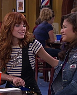 Shake_It_Up_S02E04_Beam_It_Up_1080p_BTD_002114.jpg