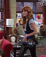 Shake_It_Up_S02E04_Beam_It_Up_1080p_BTD_002278.jpg