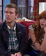 Shake_It_Up_S02E04_Beam_It_Up_1080p_BTD_002411.jpg