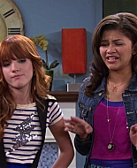 Shake_It_Up_S02E04_Beam_It_Up_1080p_BTD_002434.jpg