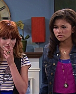 Shake_It_Up_S02E04_Beam_It_Up_1080p_BTD_002470.jpg
