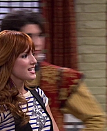 Shake_It_Up_S02E04_Beam_It_Up_1080p_BTD_002757.jpg