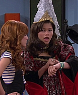 Shake_It_Up_S02E04_Beam_It_Up_1080p_BTD_002775.jpg