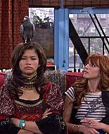 Shake_It_Up_S02E04_Beam_It_Up_1080p_BTD_002978.jpg