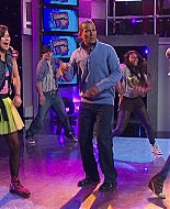 Shake_It_Up_S02E05_Doctor_It_Up_1080p_BTD_001547.jpg