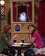 Shake_It_Up_S02E05_Doctor_It_Up_1080p_BTD_002073.jpg