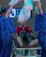 Shake_It_Up_S02E05_Doctor_It_Up_1080p_BTD_002424.jpg