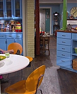 Shake_It_Up_S02E06_Review_It_Up_1080p_BTD_000024.jpg
