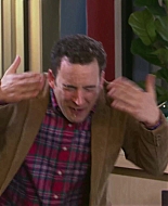 Shake_It_Up_S02E06_Review_It_Up_1080p_BTD_000736.jpg