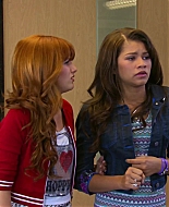 Shake_It_Up_S02E06_Review_It_Up_1080p_BTD_000751.jpg