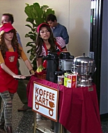 Shake_It_Up_S02E06_Review_It_Up_1080p_BTD_001432.jpg