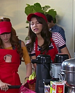 Shake_It_Up_S02E06_Review_It_Up_1080p_BTD_001435.jpg